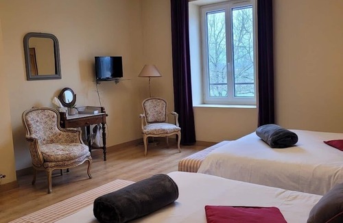 Saint-Lattier House | Le cèdre bleu