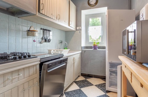 Menerbes House | Le Cèdre by Interhome