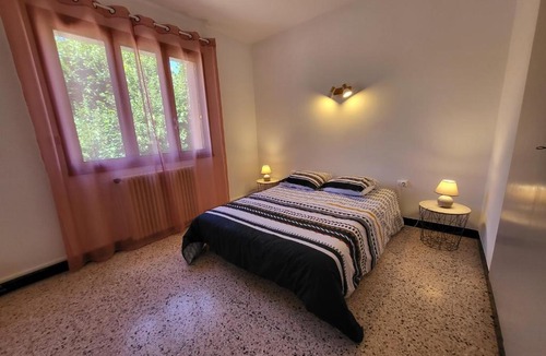 Les Vans House | Le cèdre