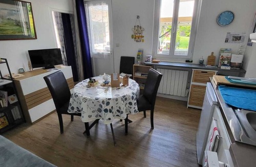 Sommery Bed & Breakfast | Le Cœur sur la Main - Jéricho - Chambre D'hôtes à la Campagne Avec Kitchenette