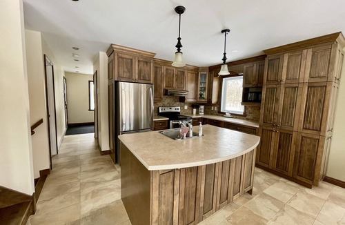 Saint-Gabriel-de-Valcartier Ski Chalet | Le Rivat - Chalet 12 places + 2 pour enfants