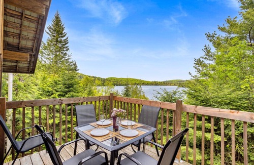 Sainte-Lucie-des-Laurentides House | Le P`tit Bonheur - Lac et Nature