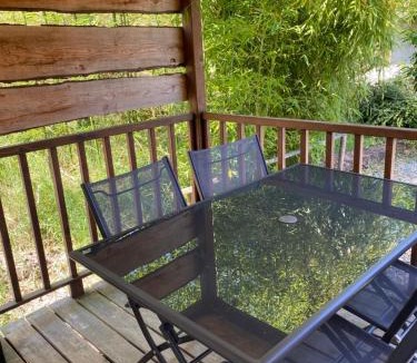 Paray-le-Fresil House | Le Cabanon de la Grenouille