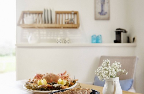 Cite House | Le cabanon de Ninon, a small charming landmark near Perros-Guirec