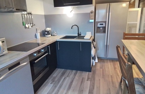 Eyragues Ski Chalet | Le cabanon des Alpilles