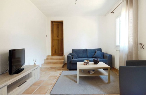 Manosque Apartment | LE Cabanon DES Micocouliers