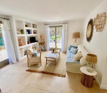 Valbonne Apartment | LE CABANON Valbonne