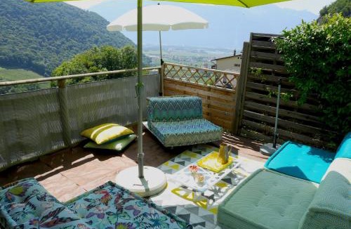 Aigle Bed & Breakfast | Le cabinet de curiosités de Natacha