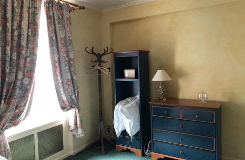 L'Isle-Adam Hotel | LE CABOUILLET