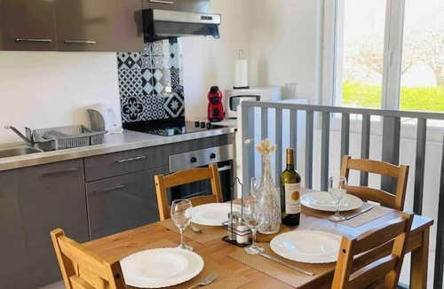 Loudeac Apartment | Le Cactus - Blow Résidences