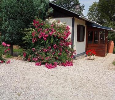 Saint-Jean-aux-Bois House | Le cailloutis
