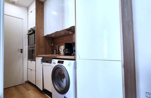 Carabacel House | LE CALA 2 - Big Flat 10 people - Centre Nice