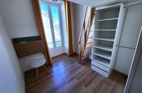 Carabacel House | LE CALA 2 - Big Flat 10 people - Centre Nice