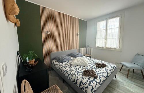 Pont-l'Eveque Apartment | Le Calme en Hyper-Centre