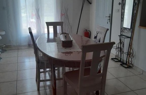 Viviers Apartment | LE CALME