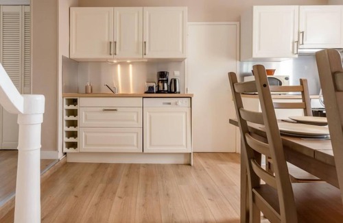 Beuvron-en-Auge House | Le Camélia by Interhome