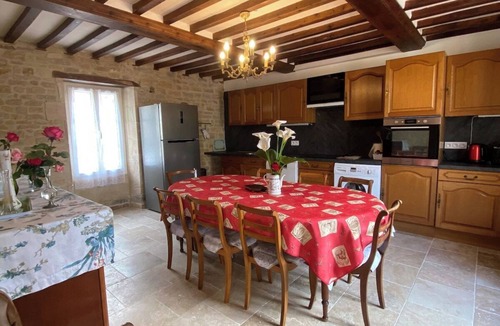 Banville House | Le Camp Romain, family home with land