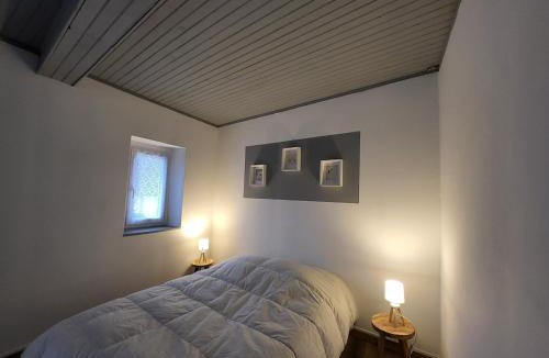 La Bazoche-Gouet House | Le Campagn' Art