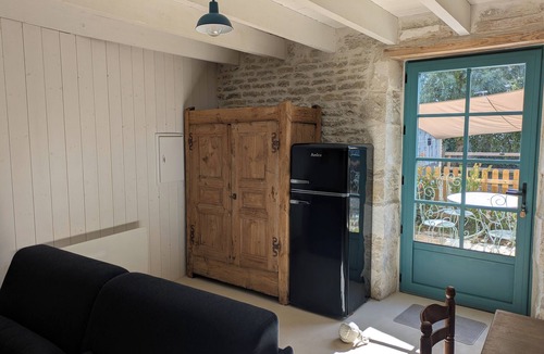 Saint-Hilaire-la-Palud Apartment | LE CANAL 4 people les gîtes de Ré à Marais