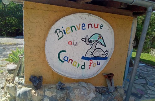 Peguilhan Bed & Breakfast | le canard fou