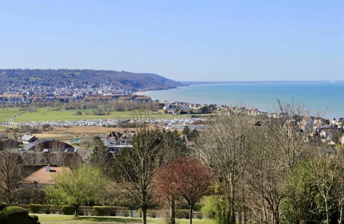 Blonville-sur-Mer Apartment | Le Cap Bleu 251.2