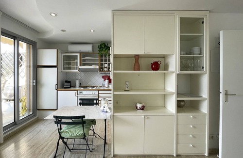 Old Town Apartment | Le Cap Vert 2Pers Sea View Swimming Pool Parking