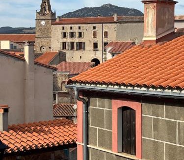 Caramany House | Le Carmagnol