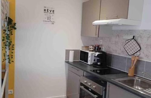 Saint-Quentin Apartment | Le Carnot 1 - Proche gare et IUT chez Adrien