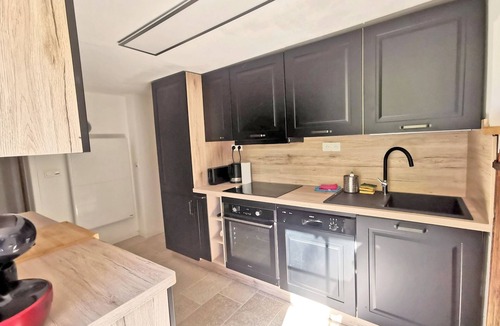 Campan Ski Chalet | Le Carot: large independent and quiet cottage in the mountains