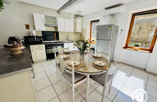 Pomas House | Le carpe diem