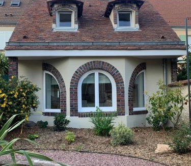 Luisant Apartment | Le Carré Courtois