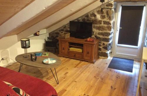 Le Chambon-sur-Lignon House | Le Carré gourmand