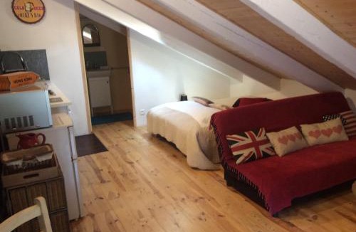 Le Chambon-sur-Lignon House | Le Carré gourmand