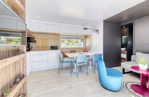 Pont du Cens-Cote d'Or House | Le Carrousel, Premium 4 persons in Nantes Camping*