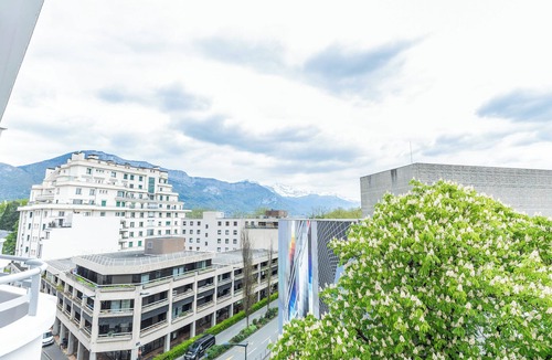 Annecy Old Town Apartment | Le Cashmere - au centre de tout