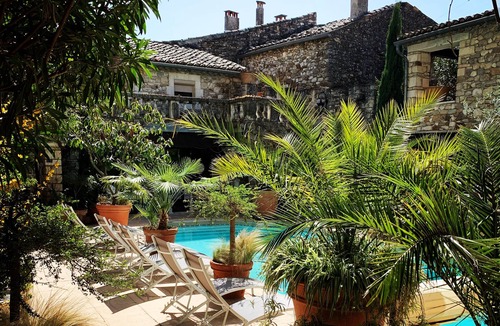 Aigueze House | Le Castélas