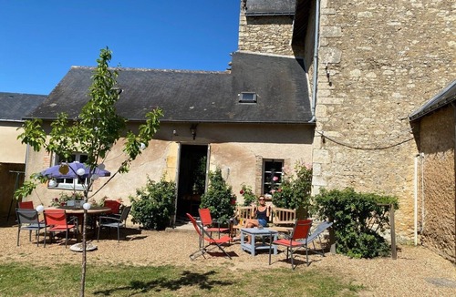 Montigne-les-Rairies House | Le Castel - Maison familiale de charme du XVème siècle. Grand jardin