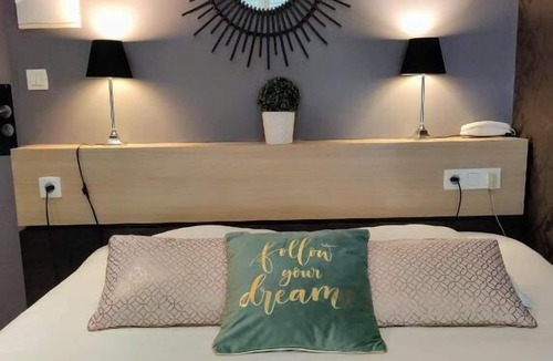 Auray Hotel | Le Celtic