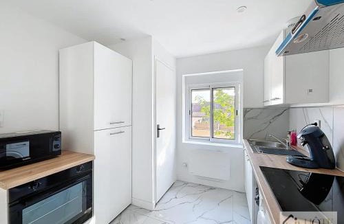 Saint-Pol-sur-Mer Apartment | Le Central - Appartement au 1er étage