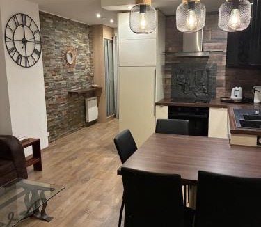 Fraize Apartment | Le cerf au pied des montagnes et des lacs