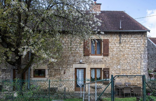 Brotte-les-Ray House | Le Cerisier old stone house
