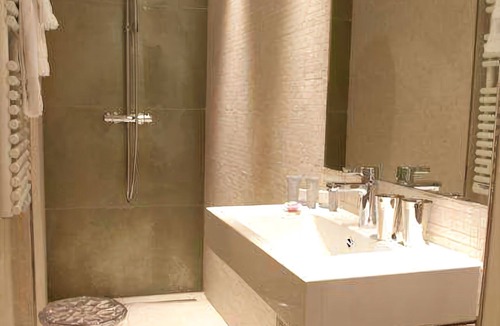 Provins Hotel | Le Cesar Hotel