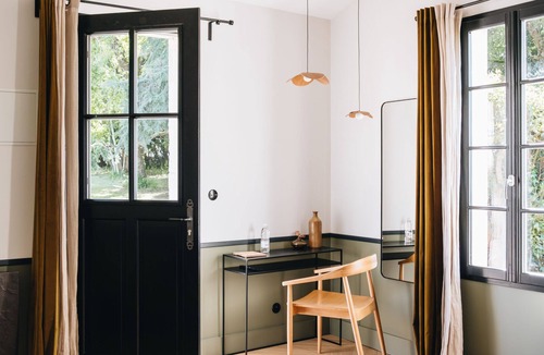Saint-Seurin-de-Cadourne Bed & Breakfast | Le Château Réal