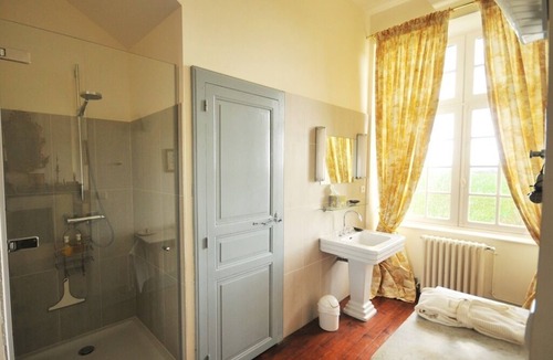 Orion House | Le Château D'orion