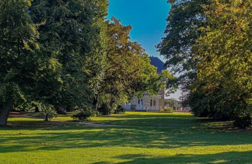 Les Bordes-Aumont House | Le Château des Bordes