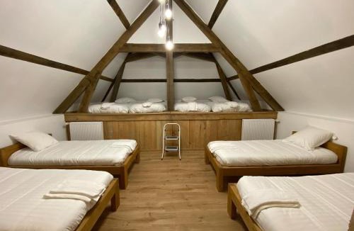 Pire-sur-Seiche Apartment | Le Château de La Beauvais