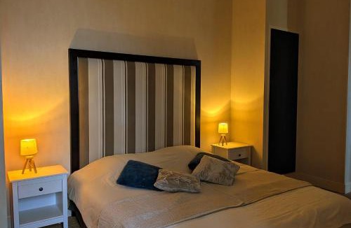 La Pomarede Hotel | Le Château de La Pomarède