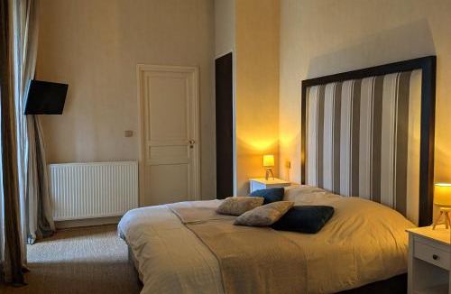 La Pomarede Hotel | Le Château de La Pomarède