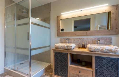 Touligny Apartment | Le Château de Manon