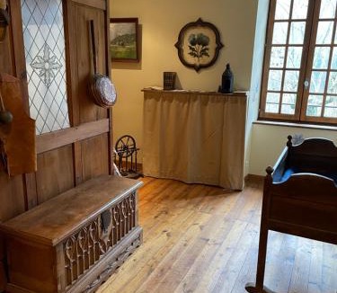 Le Mas Raynal Bed & Breakfast | Le Château de Sorgues